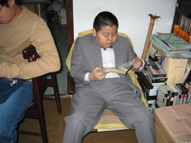 img025.jpg