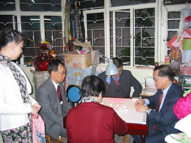 img033.jpg